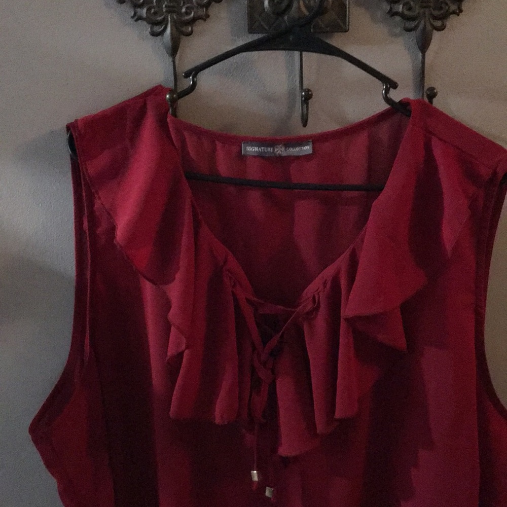 Maroon sleeveless top